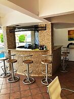 Christina Apart Otel