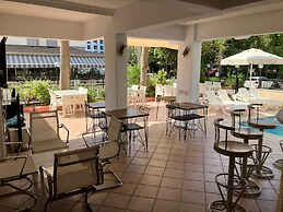 Christina Apart Otel