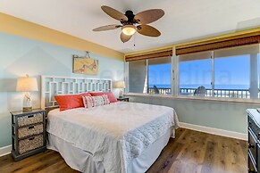 Beach Style Condo Includes Google Mini Home And Beach Access 2 Bedroom