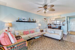 Beach Style Condo Includes Google Mini Home And Beach Access 2 Bedroom