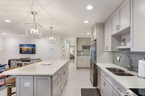 Waters Edge 104s 2 Bedroom Condo by RedAwning