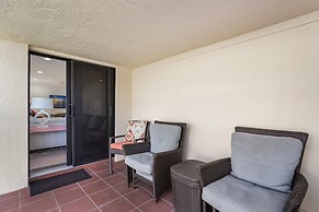 Waters Edge 104s 2 Bedroom Condo by RedAwning