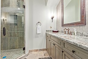 Recker #73 Mesa 4 Bedroom Home by RedAwning