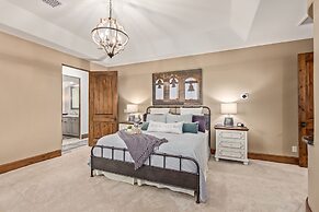 Recker #73 Mesa 4 Bedroom Home by RedAwning