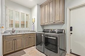 Recker #73 Mesa 4 Bedroom Home by RedAwning