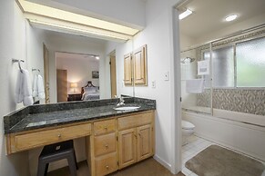 River Bend Cw C109 3 Bedroom Condo by RedAwning