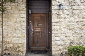 River Bend Cw C109 3 Bedroom Condo by RedAwning