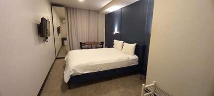 Moon TLV - 4th floor