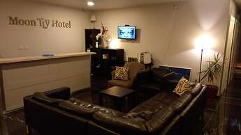 Moon TLV - 4th floor