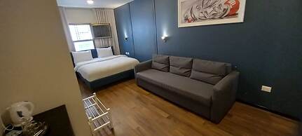 Moon TLV - 4th floor