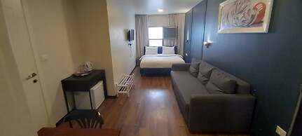 Moon TLV - 4th floor