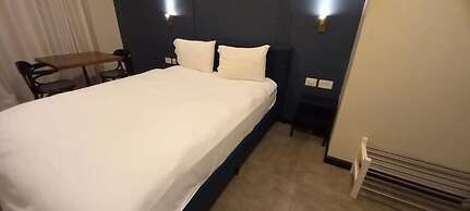 Moon TLV - 4th floor