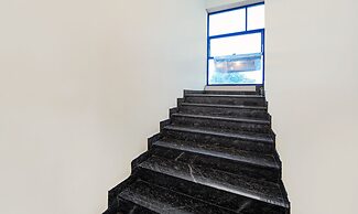 Treebo Surya Comforts, 200 Mtrs From Kolhapur Railway Station