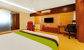 Treebo Surya Comforts, 200 Mtrs From Kolhapur Railway Station