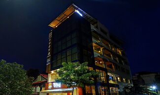 Treebo Surya Comforts, 200 Mtrs From Kolhapur Railway Station