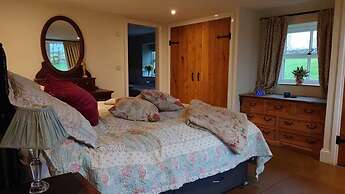 Inviting 1-bed Cottage in Preston