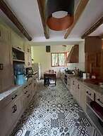 Inviting 10-bed Villa in Urubamba, Cusco, Peru