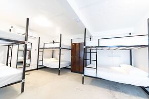 Juliette Hostel for Women Only