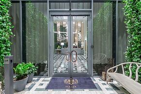 Suites at SLS LUX Brickell managed by CE