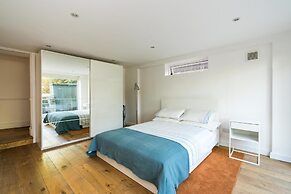 Fantastic 3 Bedroom Flat West Hampstead