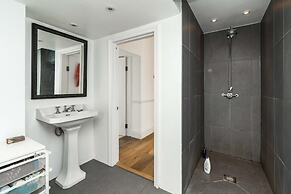 Fantastic 3 Bedroom Flat West Hampstead