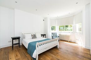 Fantastic 3 Bedroom Flat West Hampstead