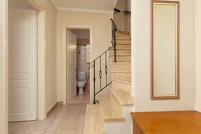 Ioannas House in Nisaki