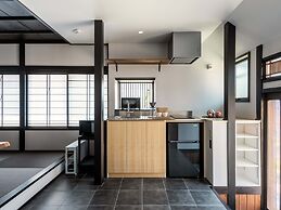 Sansuikyo Machiya House