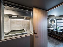 Sansuikyo Machiya House