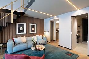 Arts & Crafts Apartments