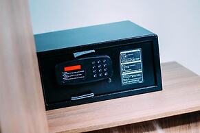 Osh Grand Hotel CHAVO