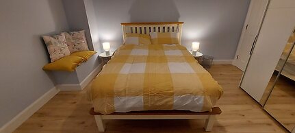 Captivating 3-bed House