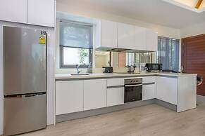 Trendy 4BR Villa Kari in KA Villas Rawai