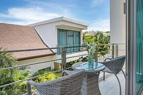 Trendy 4BR Villa Kari in KA Villas Rawai