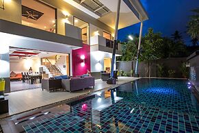 Chic and Modern 3BR Pool Villa Kloua