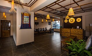 Hotel 100 Petals - Gangtok 12 mins from MG Marg