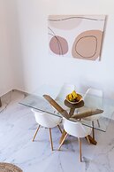 Lavadoze Luxury Suites - Adults only