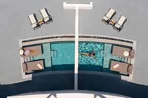 Lavadoze Luxury Suites - Adults only