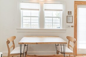 Sarasota, Fl Bungalow Bright & Breezy Coastal Vibes - 10 Mins To White