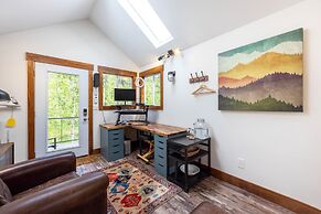 River House Retreat 2 Bedroom Home by Redawning