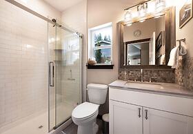 River House Retreat 2 Bedroom Home by Redawning