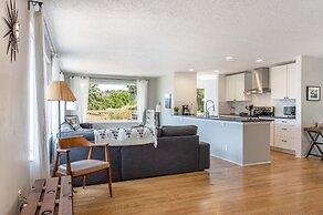 Point Lyle 3 Bedroom Home by RedAwning