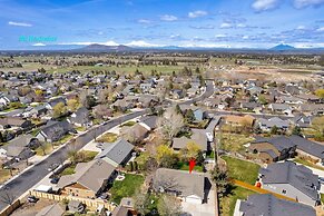 Canyon Cottage 3 Bedroom Home by Redawning