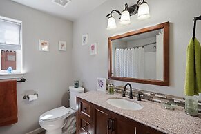 Canyon Cottage 3 Bedroom Home by Redawning