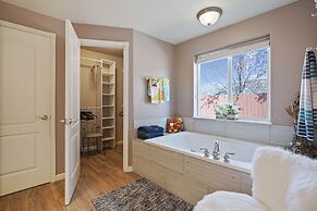 Canyon Cottage 3 Bedroom Home by Redawning