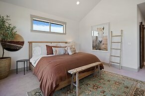 Juniper Mesa At Brasada 4 Bedroom Home by Redawning