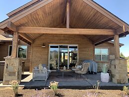 Juniper Mesa At Brasada 4 Bedroom Home by Redawning
