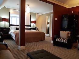 Manoir Chamberland (Adults Only, No Pets)