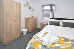 Townhouse @ 115 Walthall Street Crewe