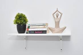 Townhouse @ 115 Walthall Street Crewe